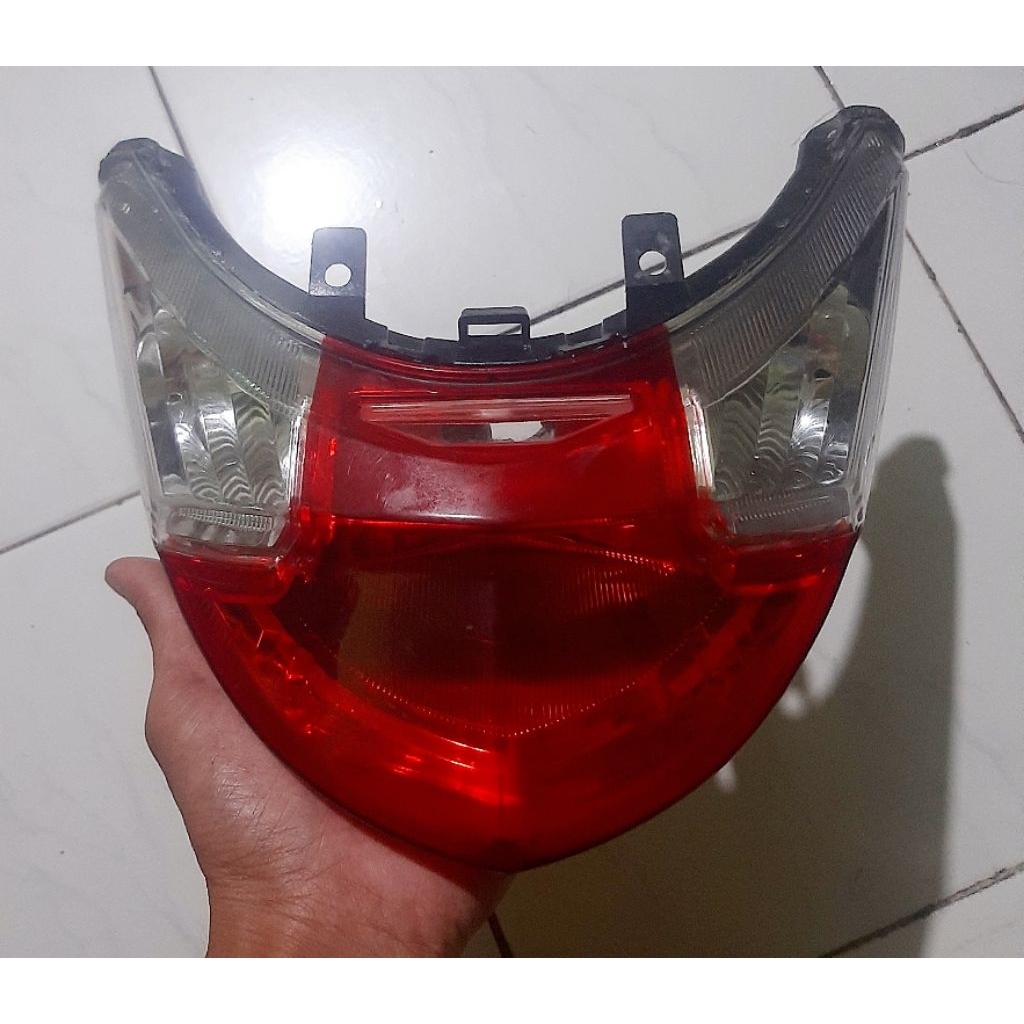 stoplamp lampu belakang honda vario 110 fi led