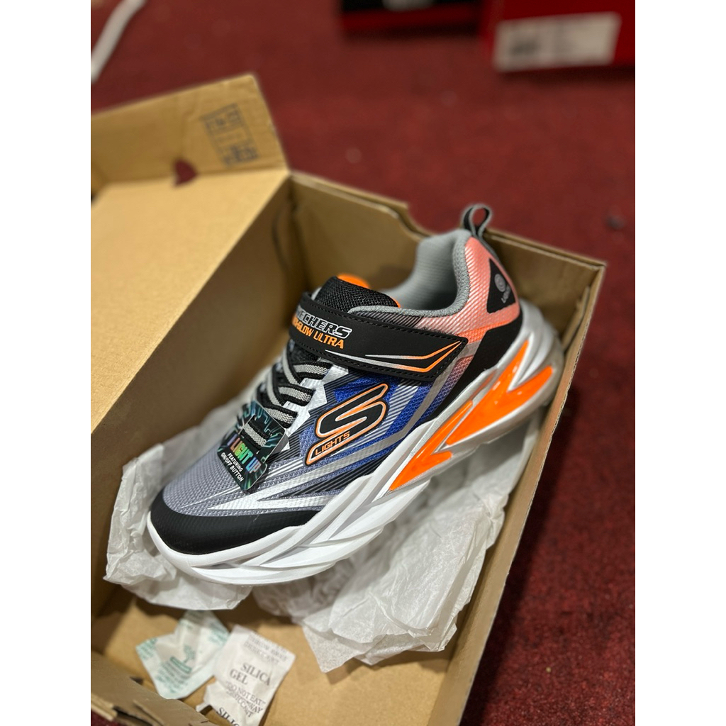 Skechers S Light Flex Glow Ultra Kids Black Silver BNIB