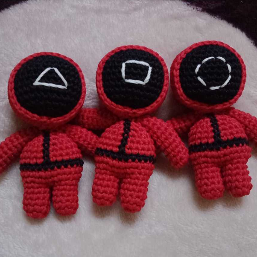 Gantungan Kunci Squid Game Rajut Handmade | Squid Game Crochet Keychain | Boneka Rajut Custom