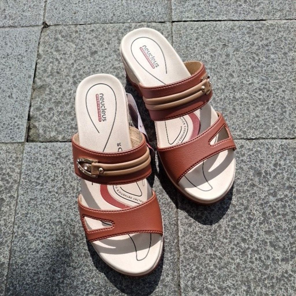 SANDAL WANITA NEUCLEUS MENSA 02