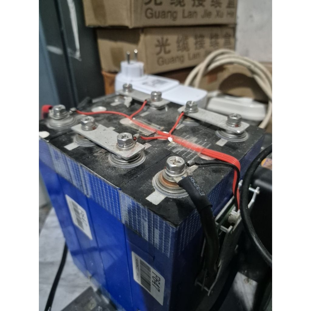 Lifo4 12V 100A bekas pemakian