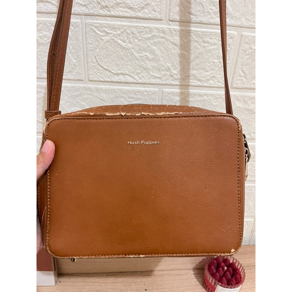 Tas Selempang (Sling bag) Hush Puppies Brighton