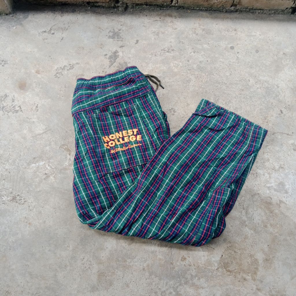 Honest College x Gu Uniqlo Plaid Tartan double knee pants