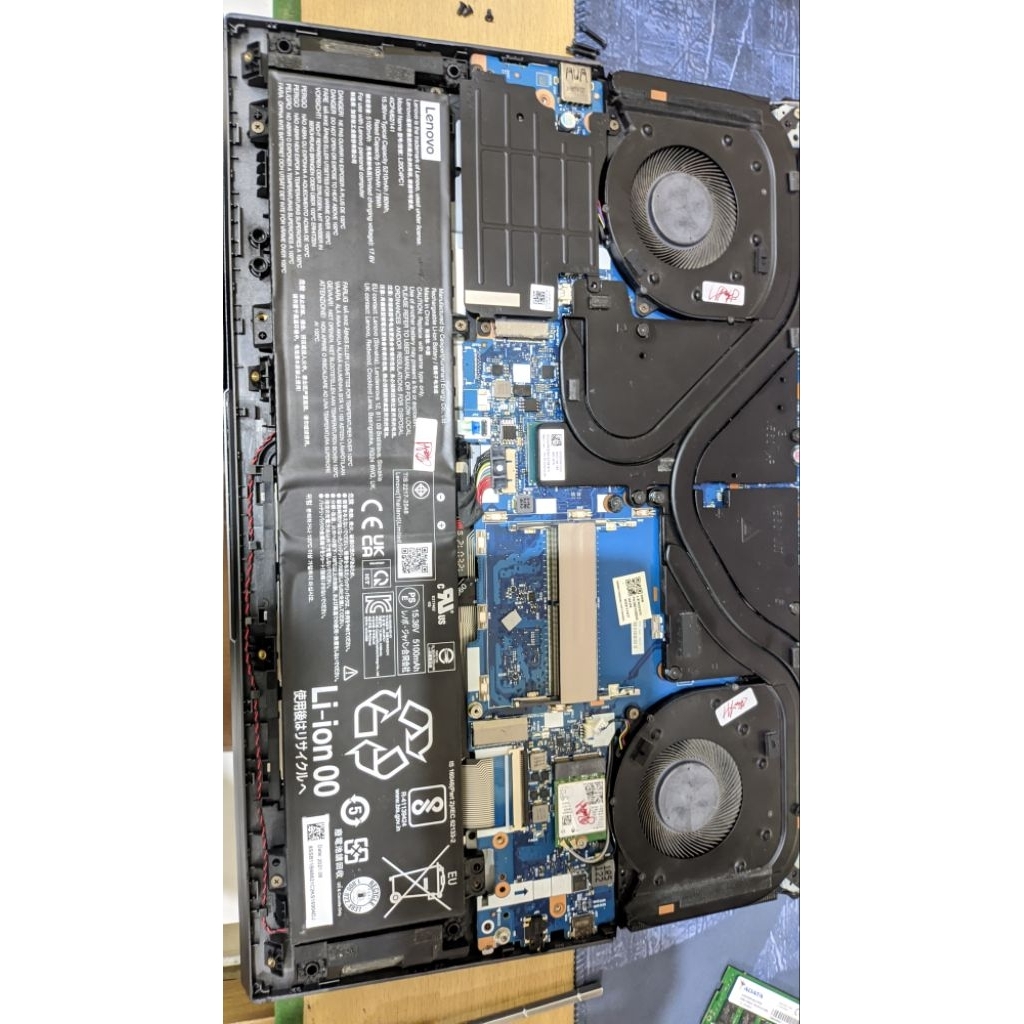 Casing Lenovo legion 5 pro