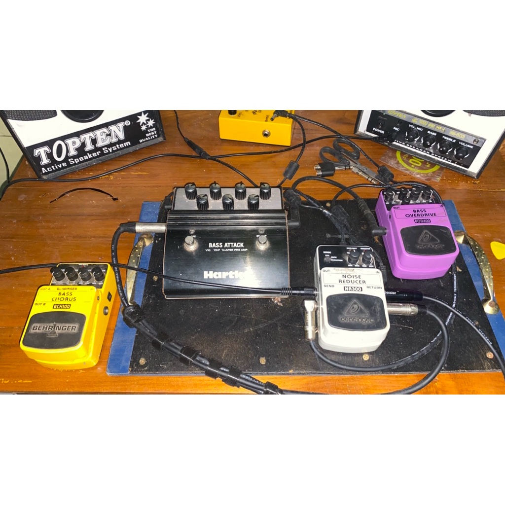 EFEK BASS HARTKE + NOISE + OVERDRIVE ( bonus Bass Chorus minus servis )