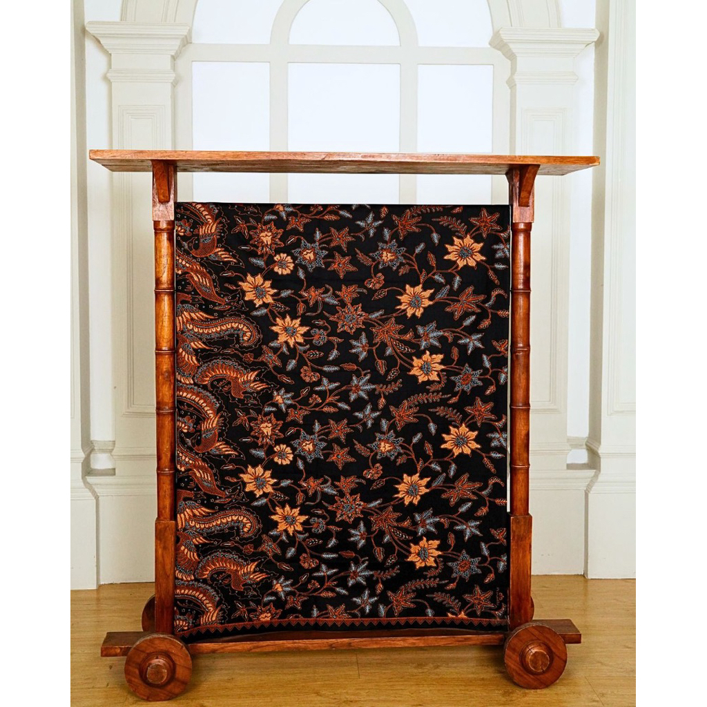 Batik Prasanthi ABIMANA || 043239