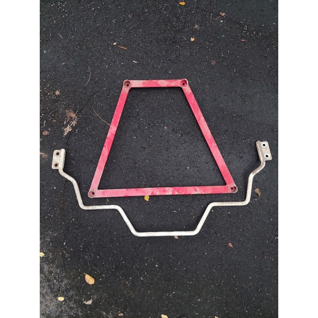 Under Brace Sway Bar by Steuer