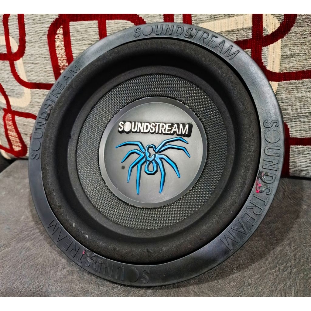 Subwoofer soundstream