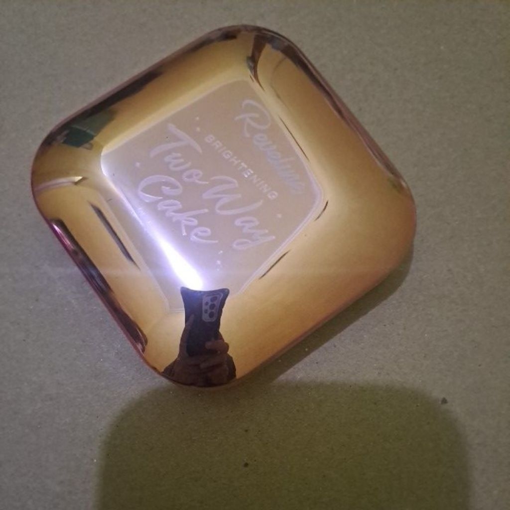 Preloved TWC Reveline Shade Natural Beige