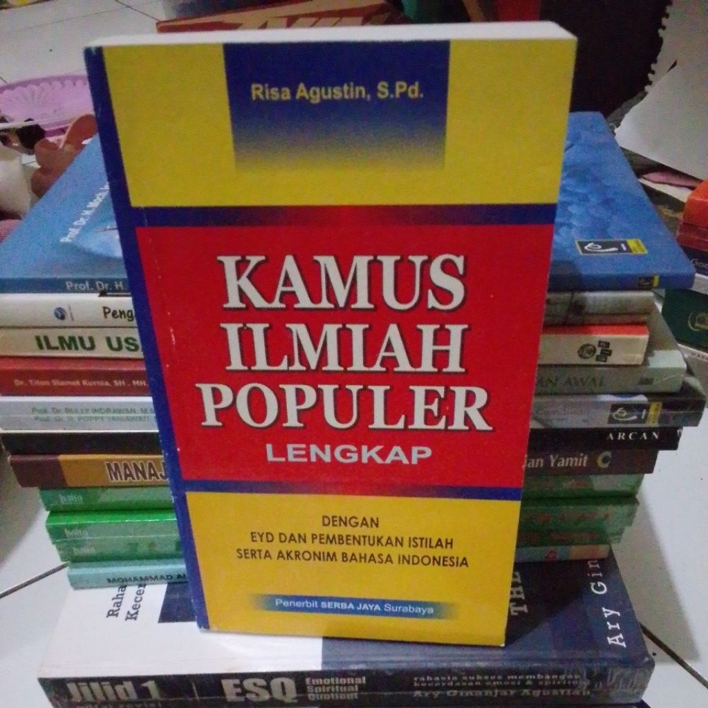 KAMUS ILMIAH POPULER