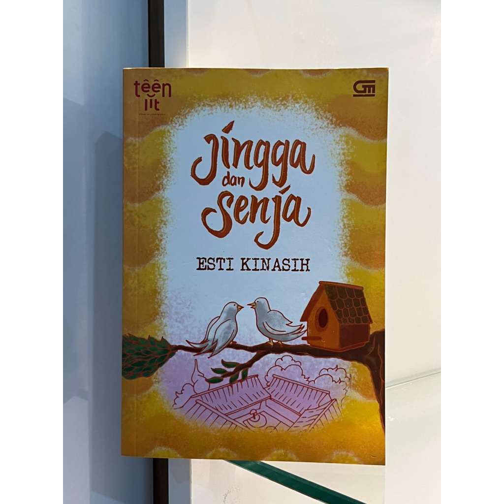 JINGGA DAN SENJA NOVEL PRELOVED ORI