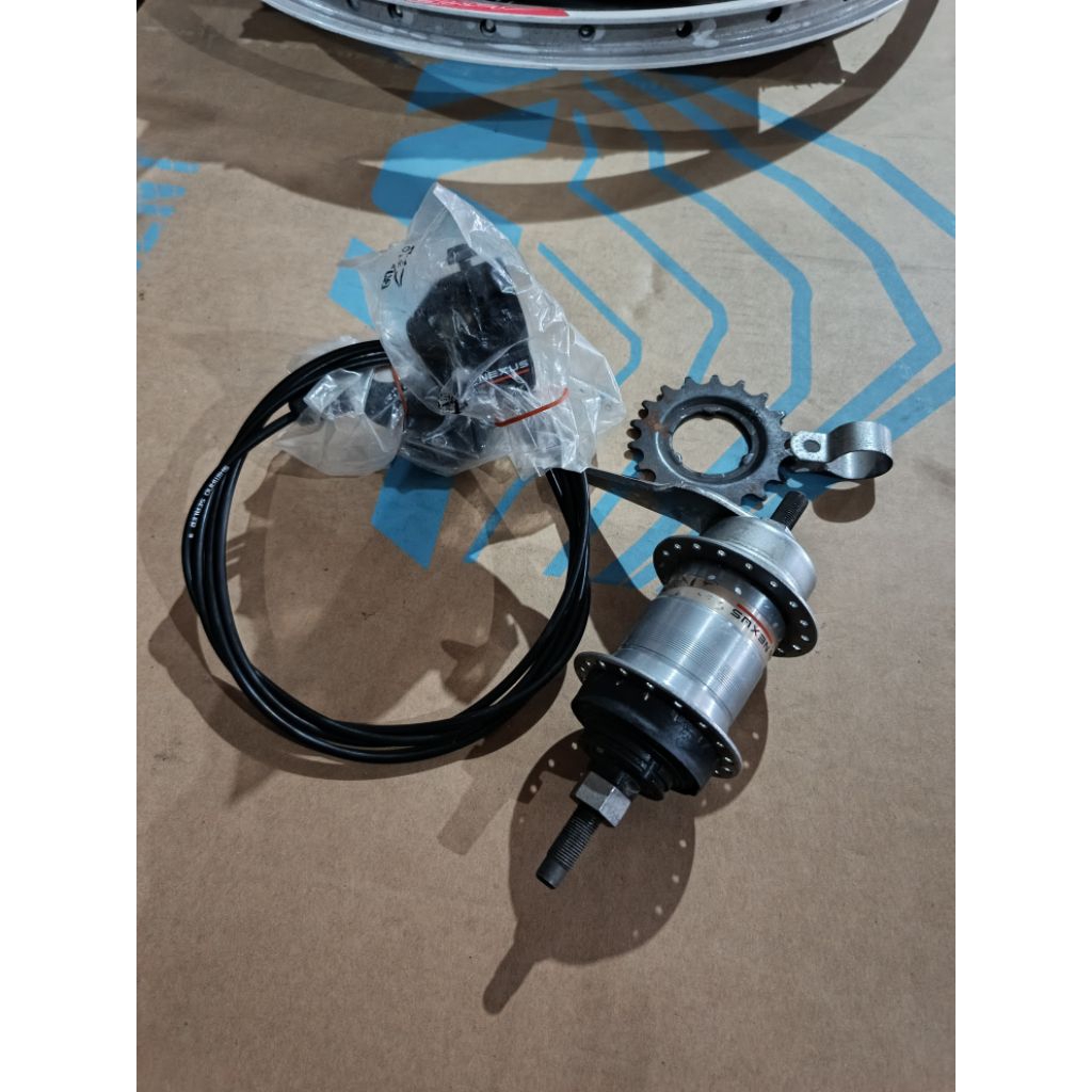 HUB INTERNAL GEAR 36 HOLE SHIMANO NEXUS 3 SPEED FIT FOR USER STURMEY ARCHER FOLDING BIKE MOTO BIKE L