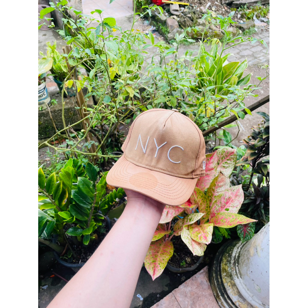Topi NYC by New Era