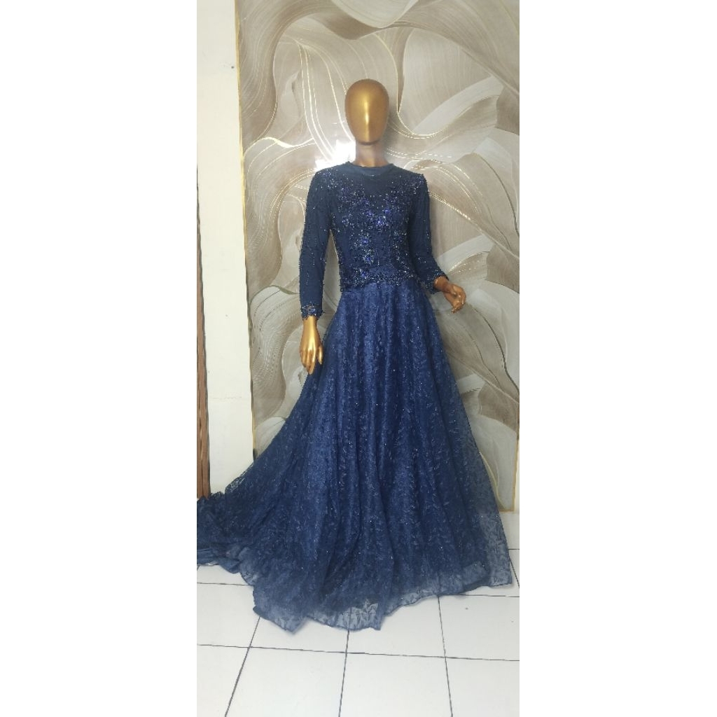 gaun pengantin navy