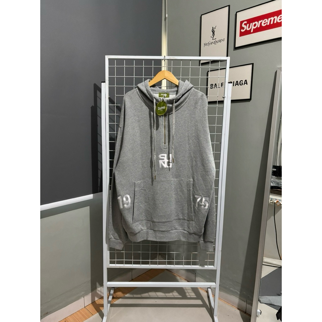 SUNG 1975 ZIPUP HOODIE GREY