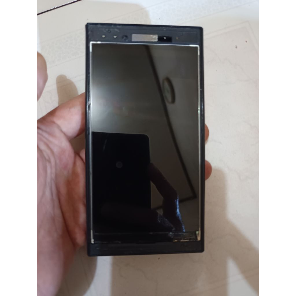 Lcd & Frame Blackberry Z3 Bekas Copotan, Kondisi Gambling.