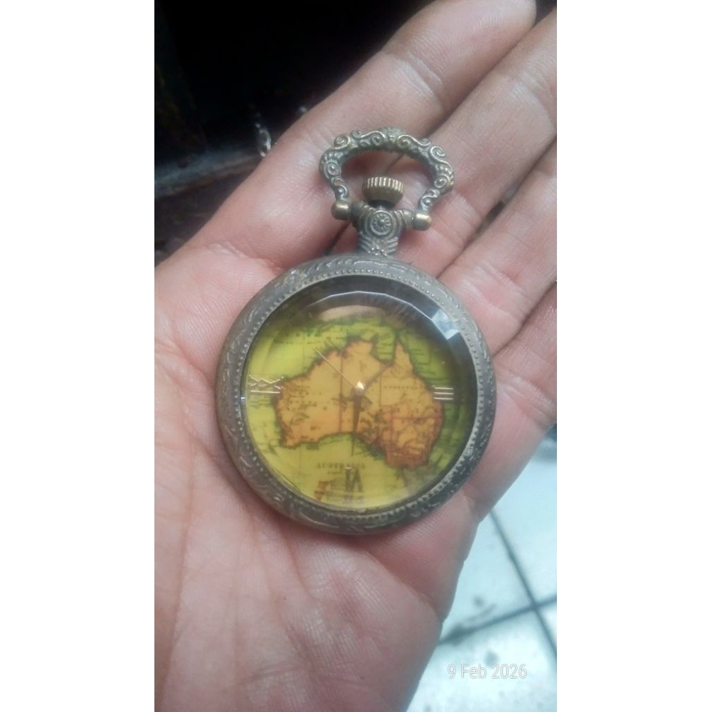 Jam saku model Vintage