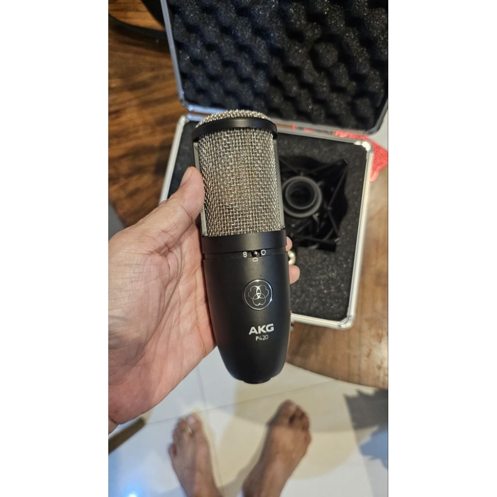 Mic Condenser AKG P420