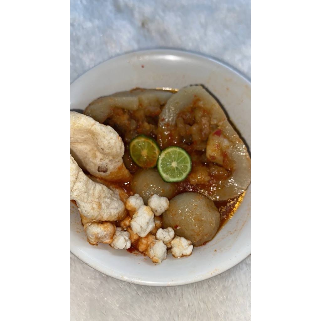 Baso Aci/Cilok Jumbo isi ayam/jando pedas