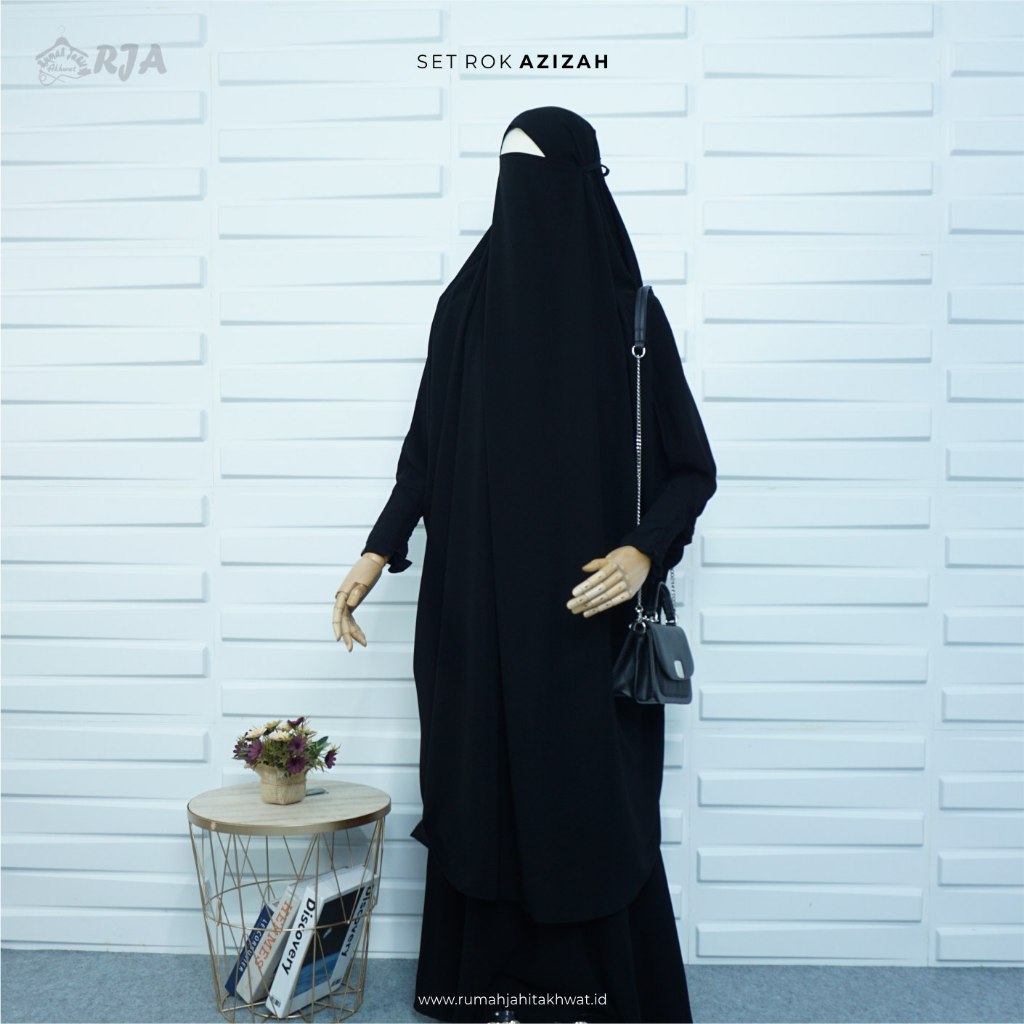 Set Rok Azizah Kain Jetblack Syar'i Fit M Elegan Flowy - Muat Sampai BB 50 - Jilbab Set Rok Hitam Mu