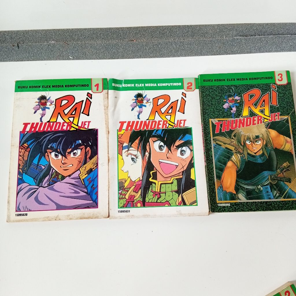 Komik Rai thunder jet 1-3 Johni manabe