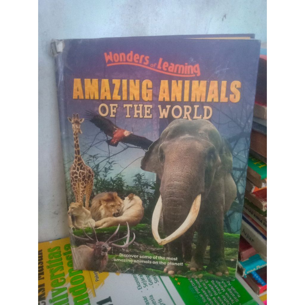 buku Amazing Animals Of The World