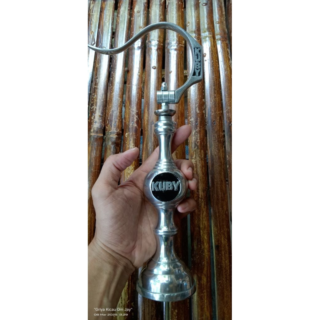 Pionset gantungan sangkar KUBY