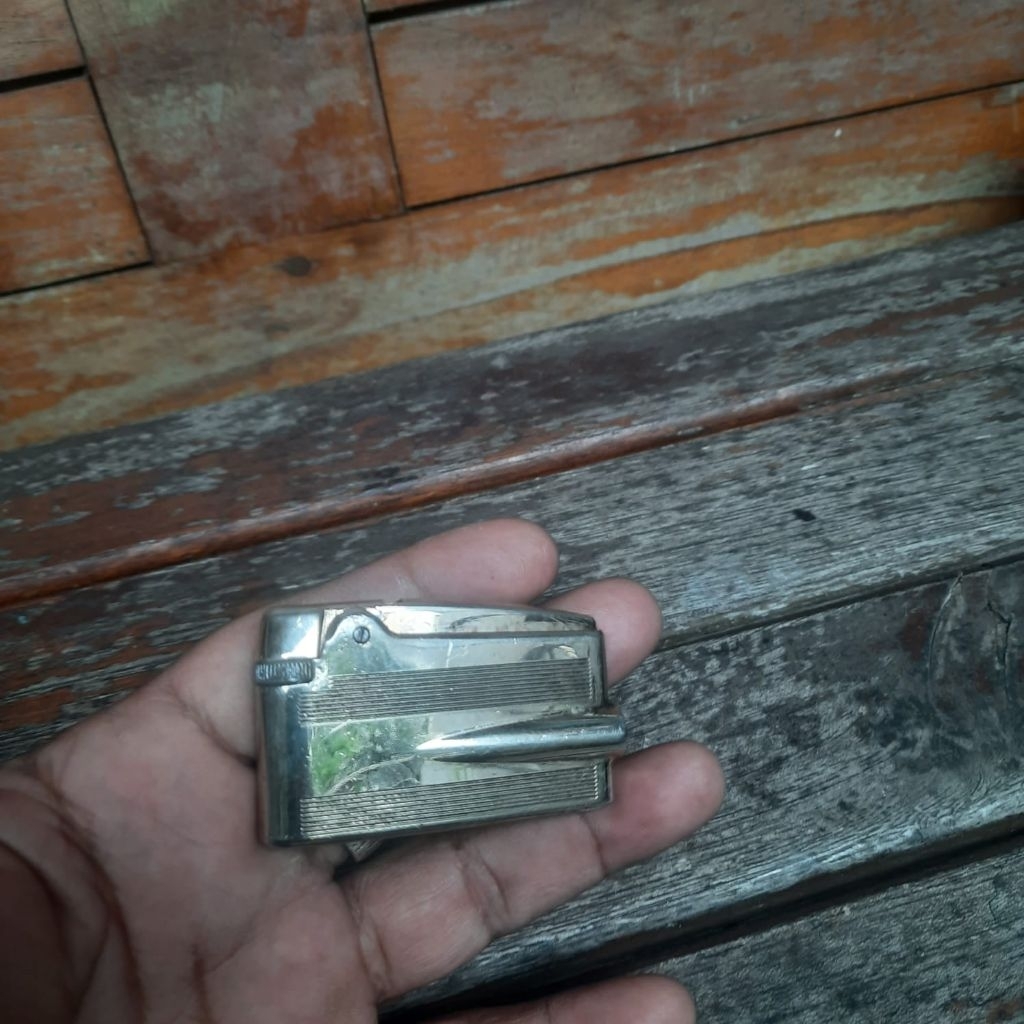 korek gas vintage ronson varaflame