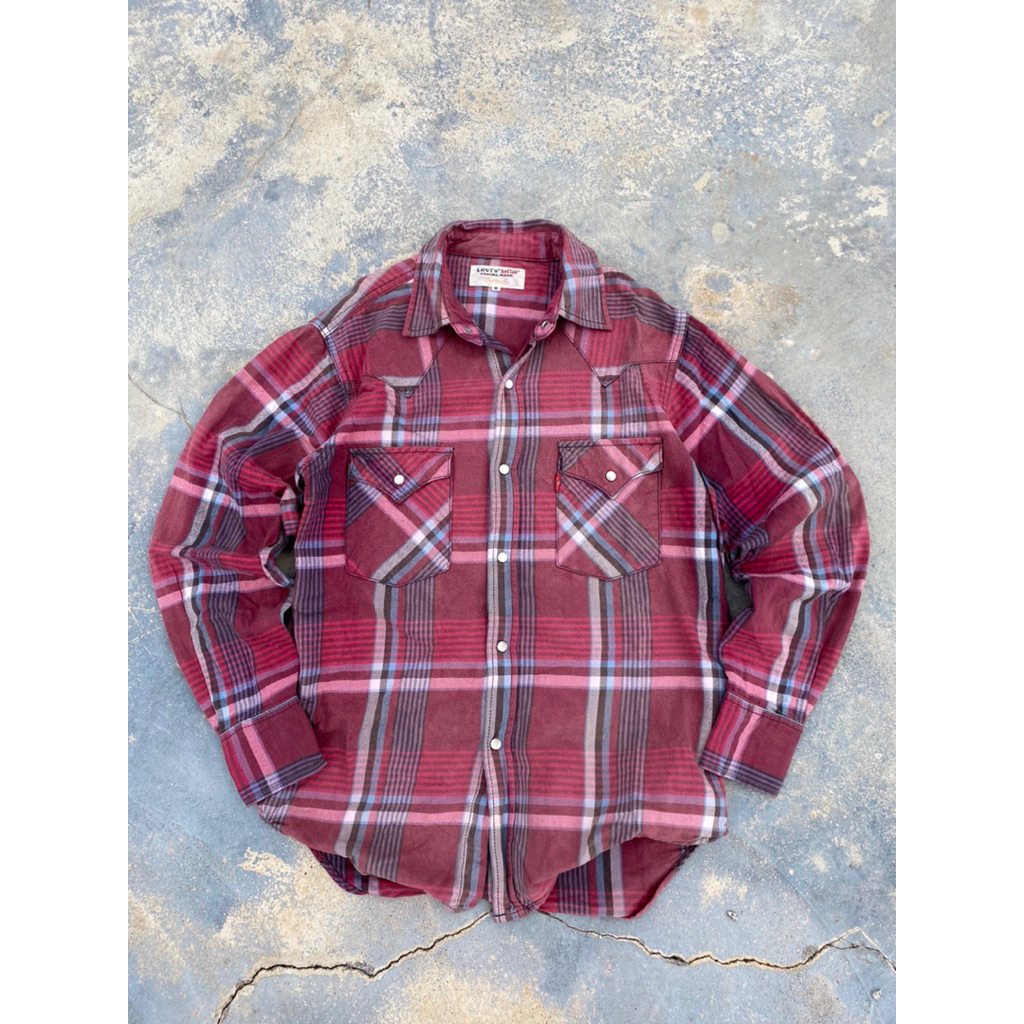 kemeja vintage90s levis redtab
