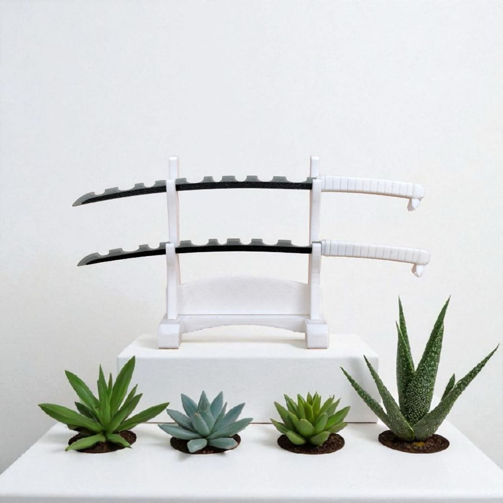 Miniatur Pedang Nichirin Inosuke Hashibira – Set 2 Pedang dengan Stand Pajangan