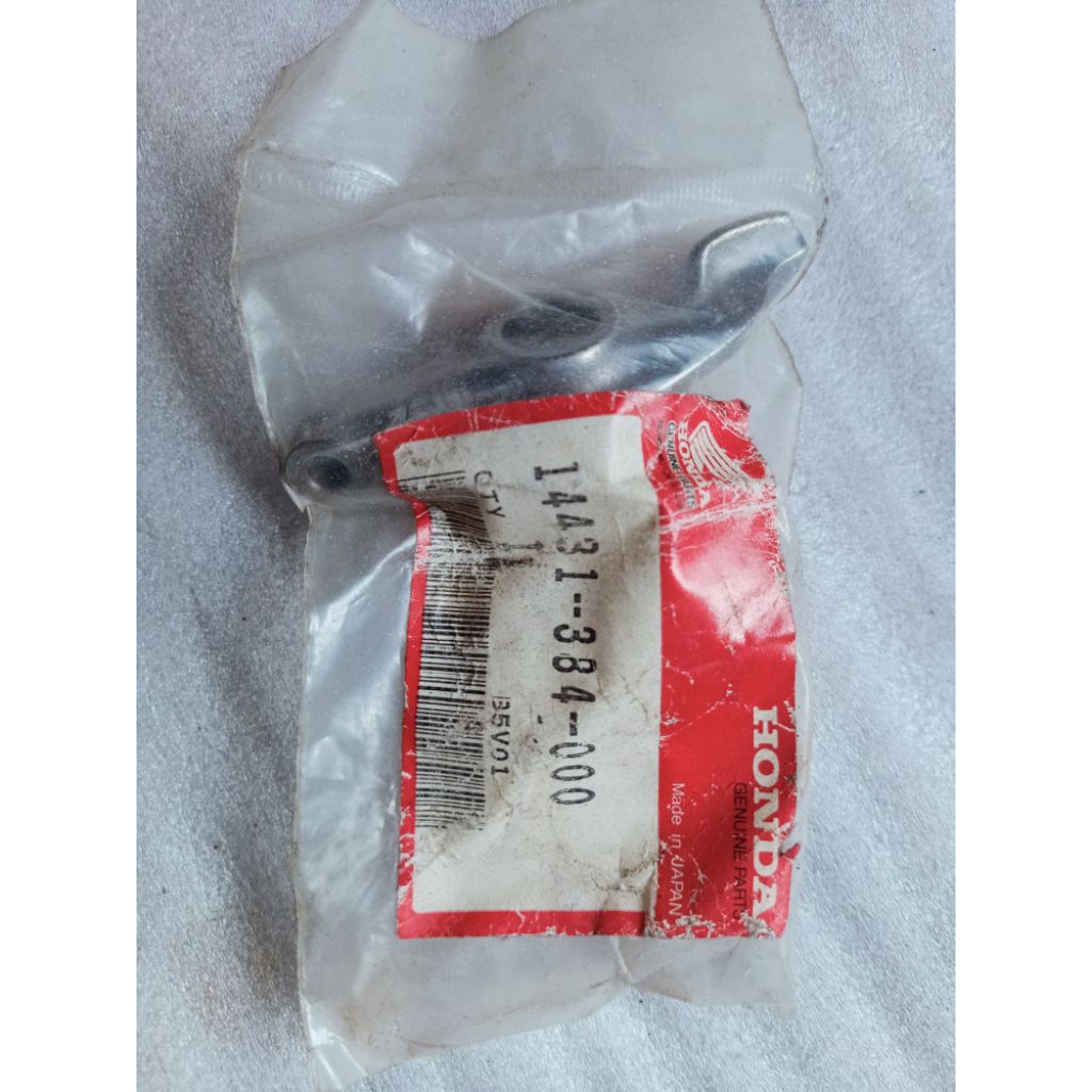 platuk piano klep rocker arm CB100 GL100 original 14431-384-000 Japan NOS