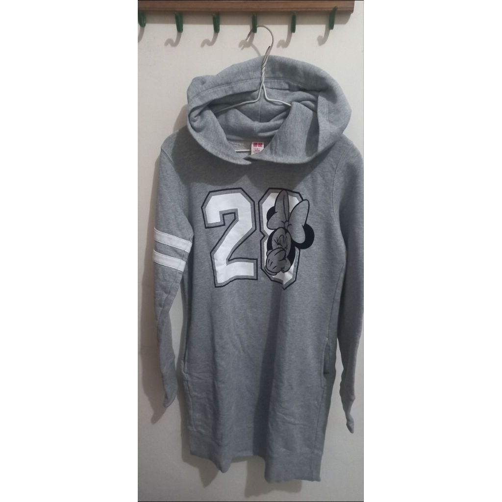 Preloved Dress Hoodie Uniqlo