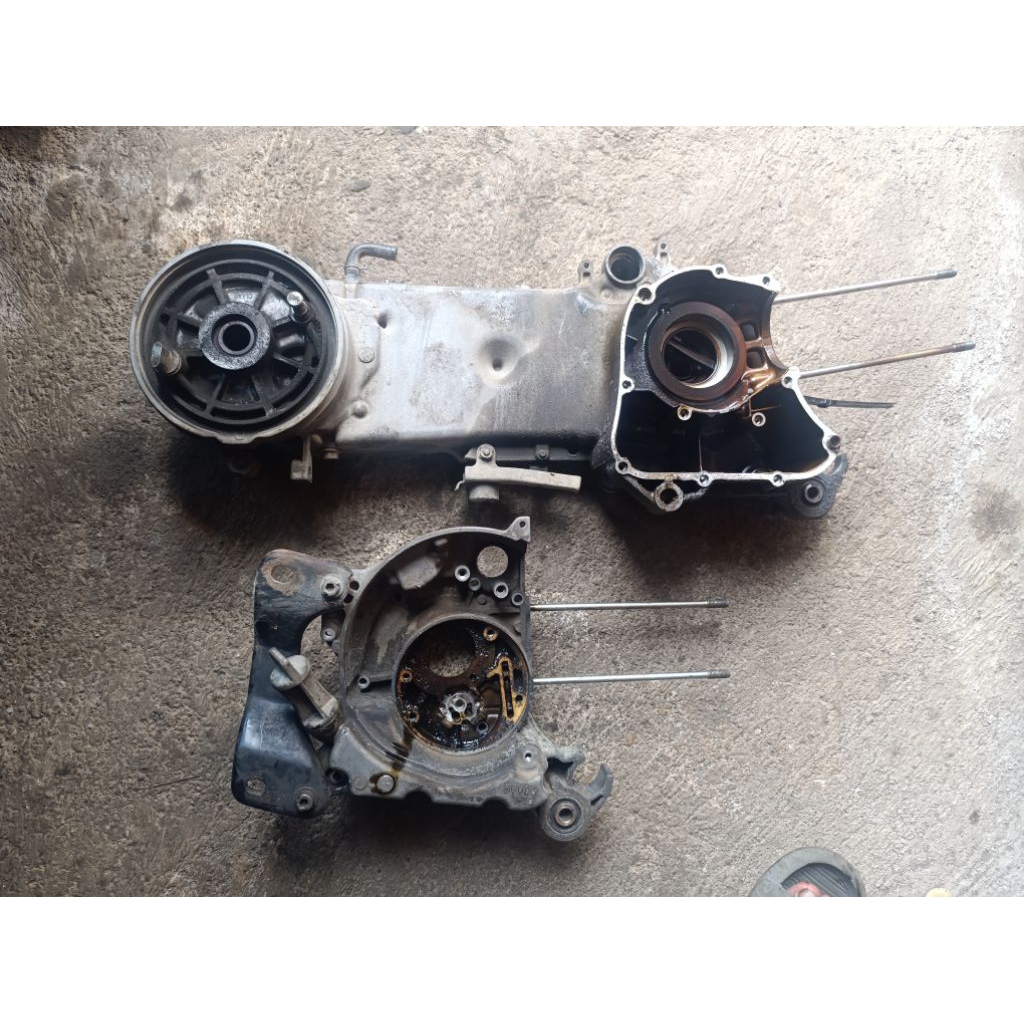 CrankCase / Kalter Kanan - Kiri Mio Lama / Sporty / Smile 5VV / 5LW original bekas