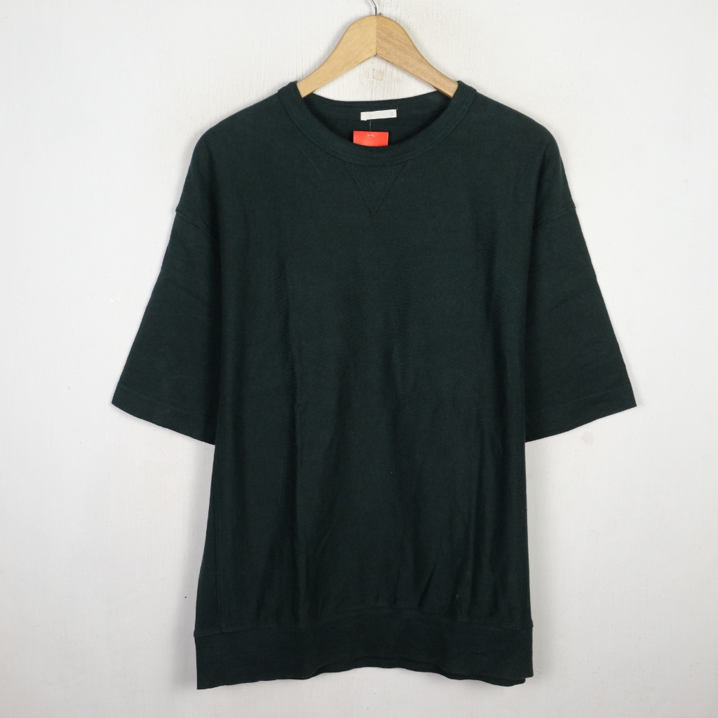 KAOS GU BY UNIQLO BASIC TSHIRT AIR11 SIZE S-M