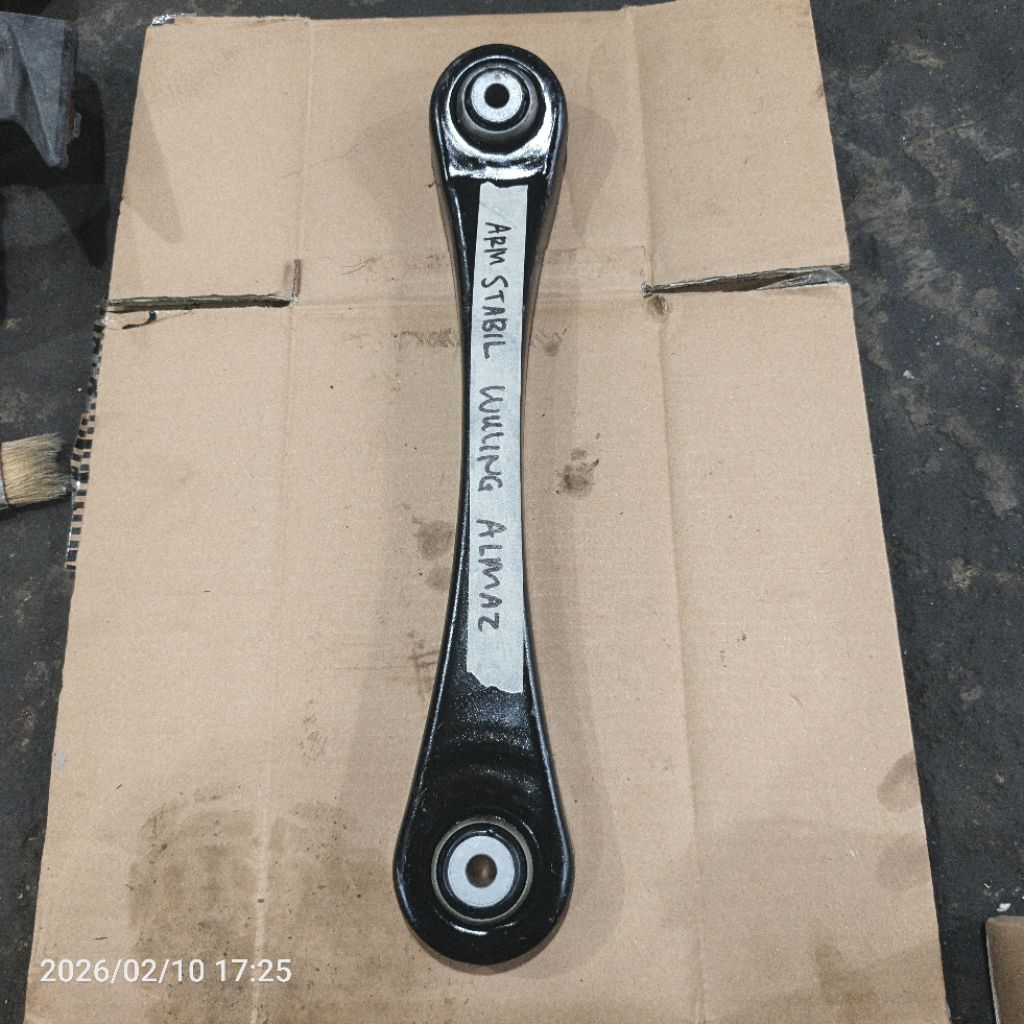 Lower Arm Belakang Wuling Almaz - Original