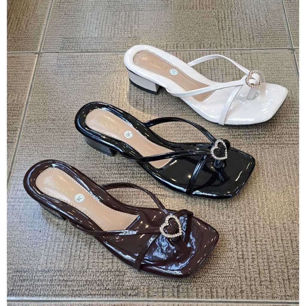 KDS | VNC Sendal Wanita Sandal Heels Glossy Tali Hati Hak Tahu Square Toe Permata Jepit Tali Hati Kr