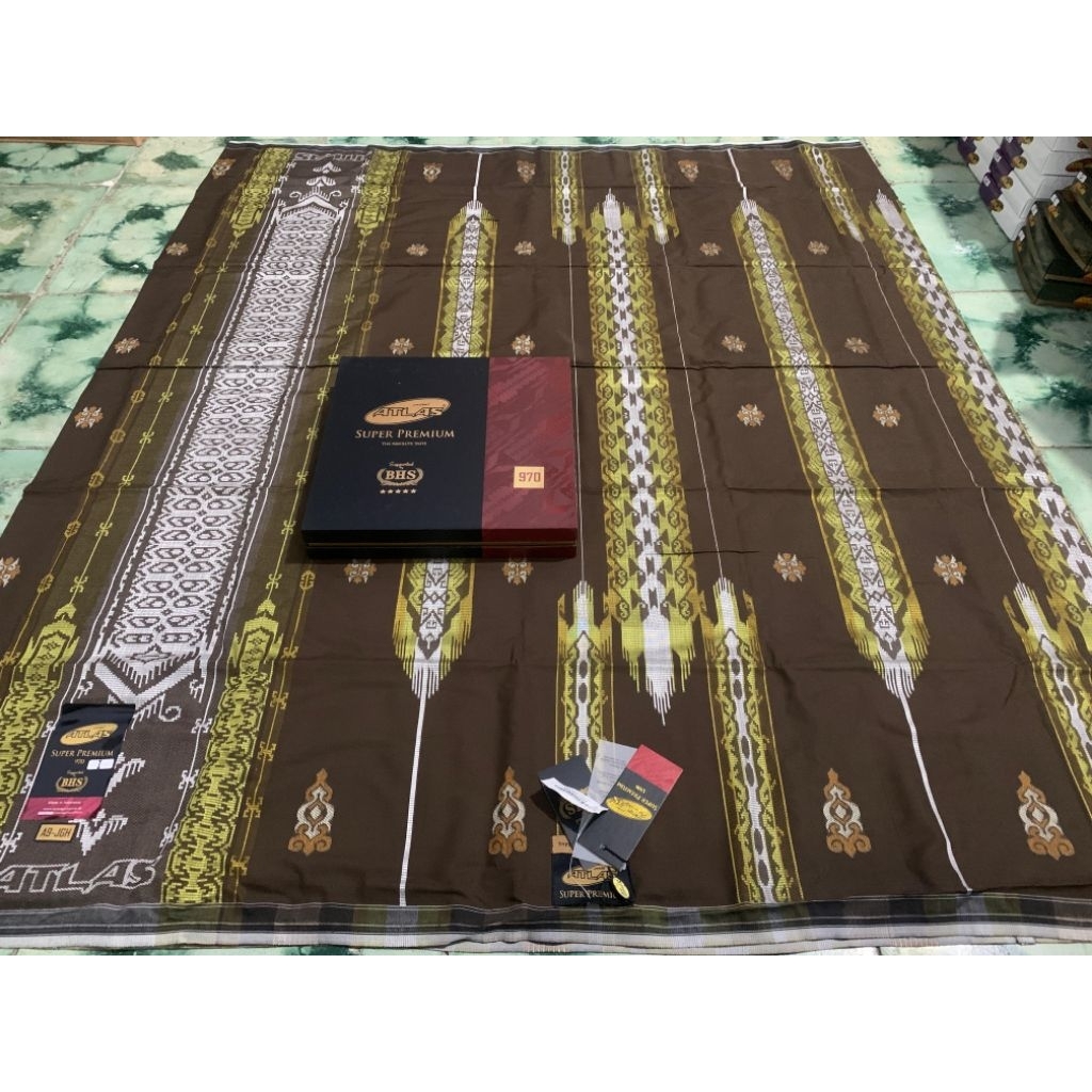 SARUNG ATLAS SUPER PREMIUM 960 GOLD