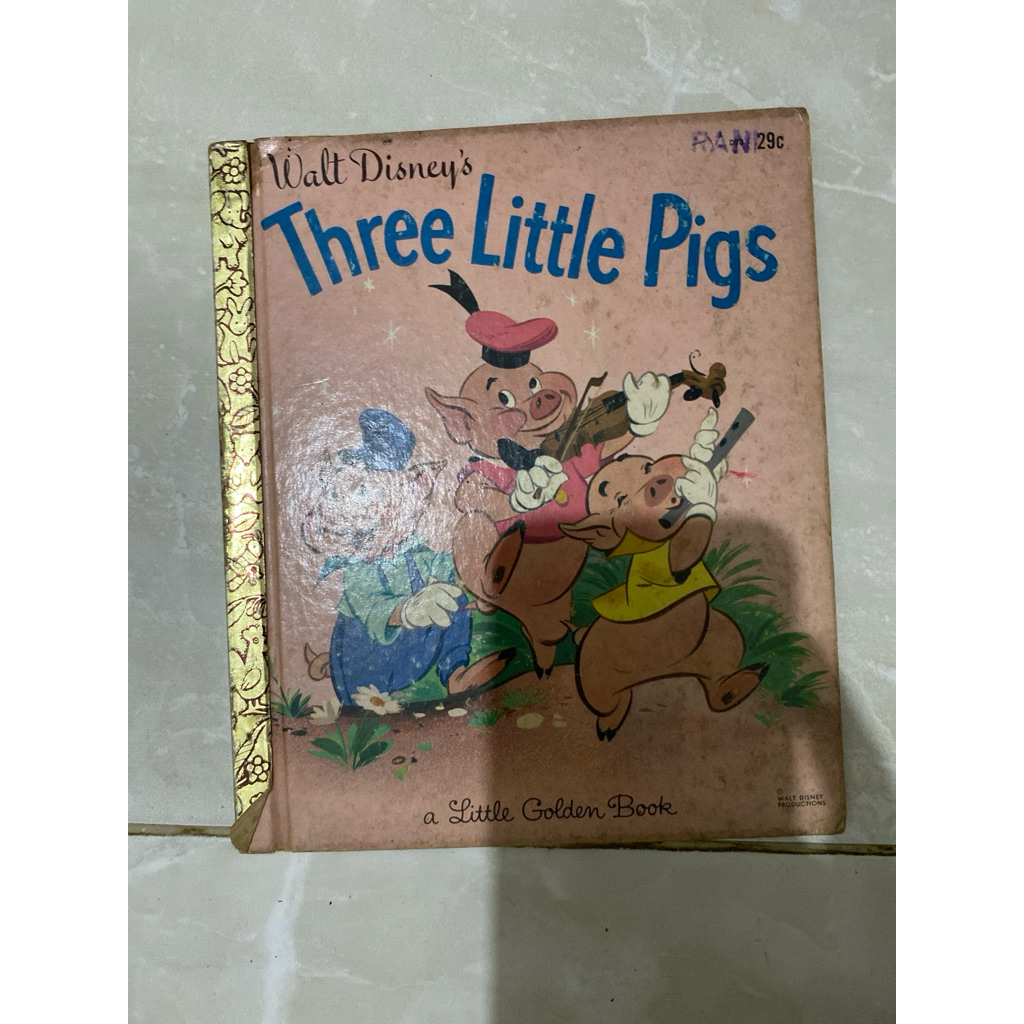 A LITTLE GOLDEN BOOK THREE LITTLE PIGS