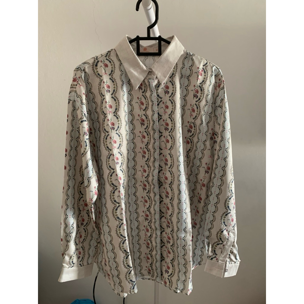 Nada Puspita Blouse (Preloved)