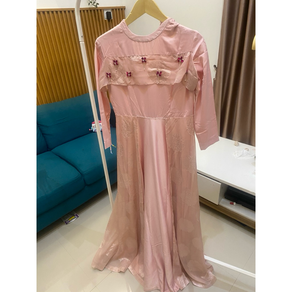 PRELOVED DRESS KONDANGAN