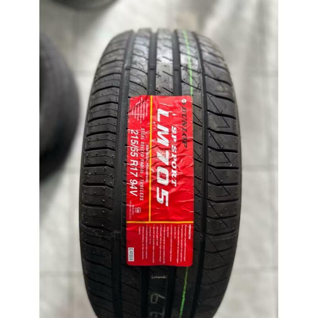 Dunlop LM705 215/55 R17