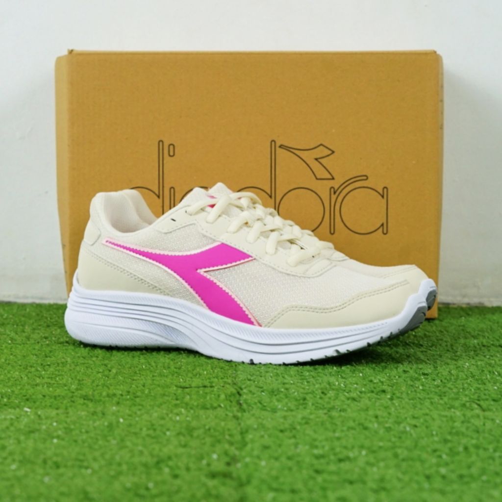 Sepatu Lari Diadora Eagle 3 Pink Original
