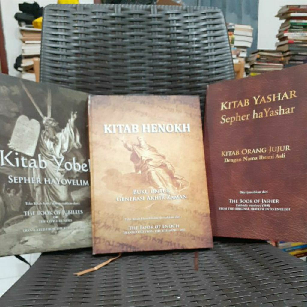 Paket 3 Buku Kitab Henokh Kitab Yashar Kitab Yobel