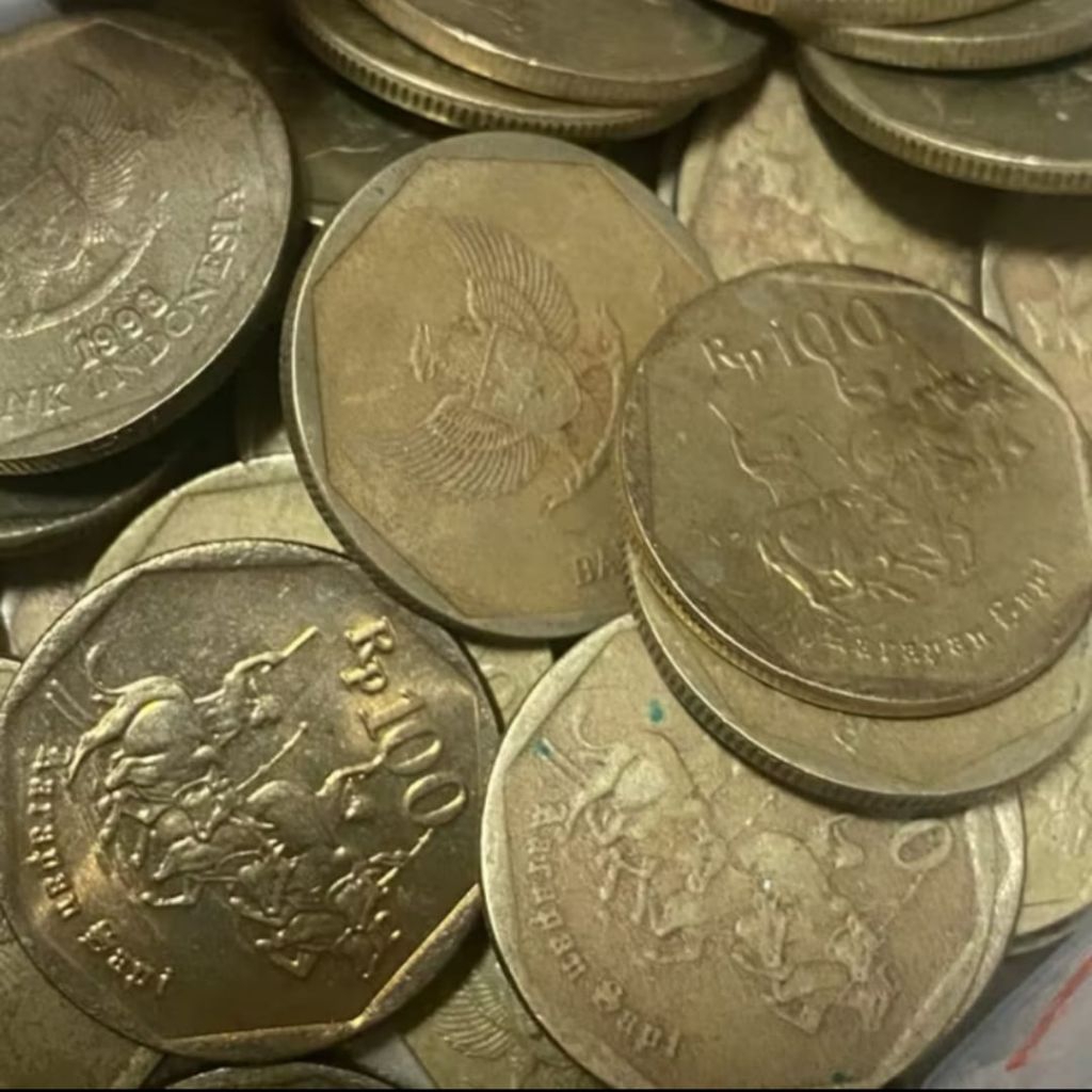 Uang Koin Kuno 100 rupiah karapan sapi rp 100 kuning perpcs