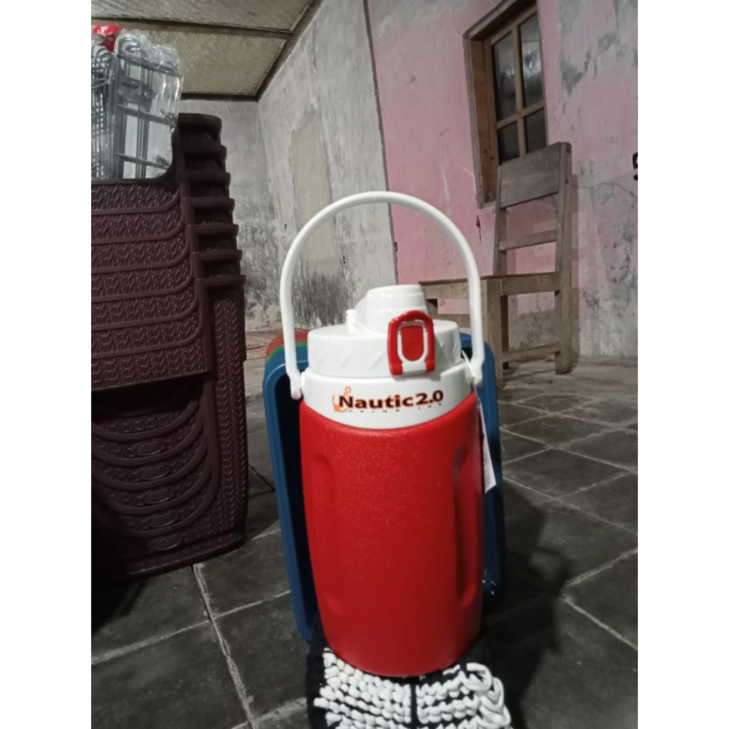 TREMOS DRINK JAR NAUTIC 2LT