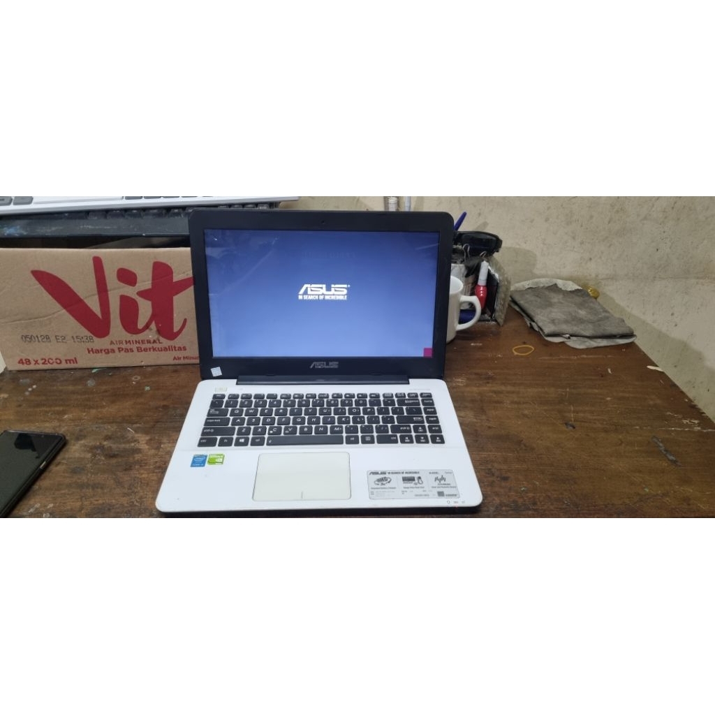 Laptop Asus A455L intel Core i5 5200U ram 12gb ddr3L ssd 256gb vga Geforce 930M 2gb dedicated
