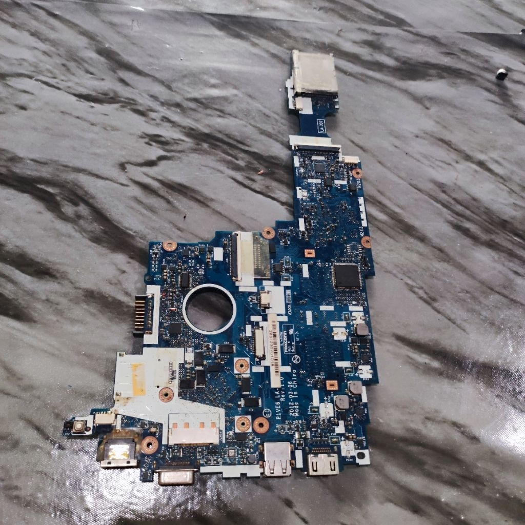 motherboard Mainboard Mobo mati laptop Acer aspire one 722