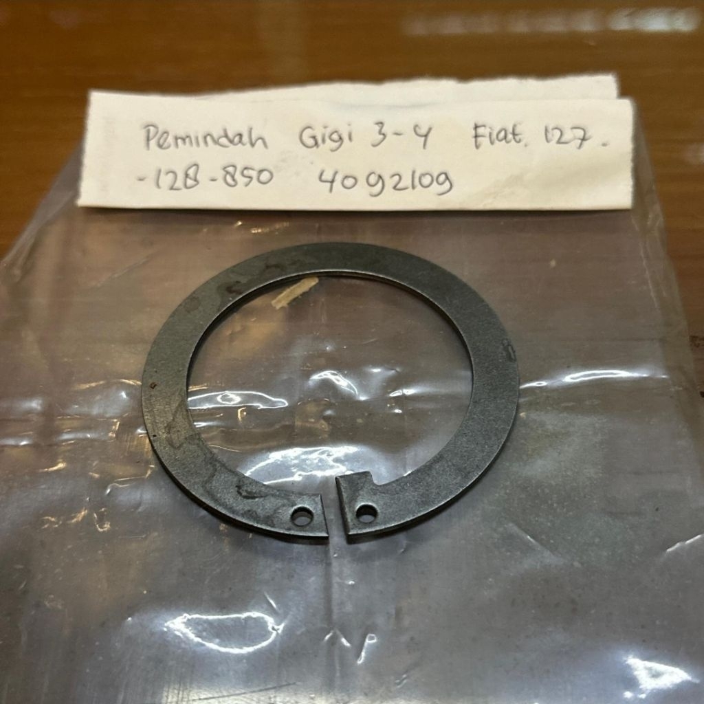 Fiat 4092109 Pemindah gigi 3-4 Fiat 127-128-850