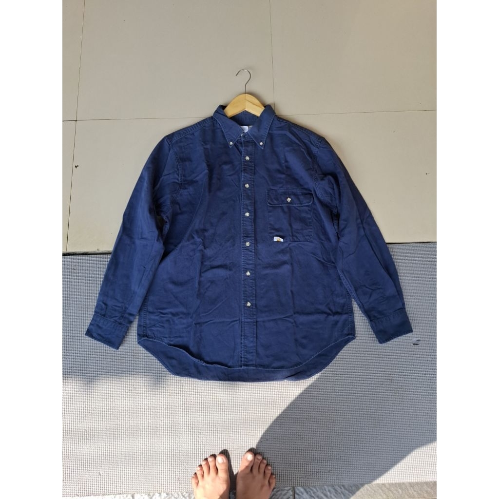 KEMEJA DENIM OUT DOOR & FIELD  GT GEORGE THOMAS HAWKINS SIZE TAG LLD: 118cm
P:74Cm