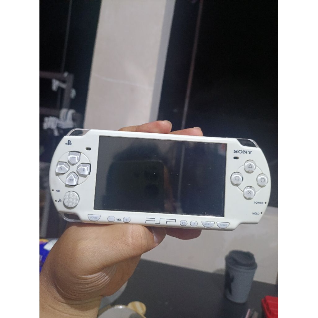 PSP 2000 BEKAS BAHAN/JUNK MINUS